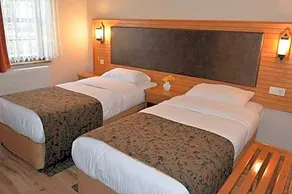 Demsa Royal Hotel - Image 2