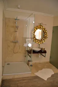 Karlingberger Gut - Image 3