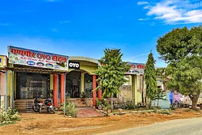 Oyo Hotel Gangaur Midway - Image 5