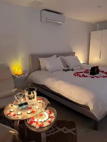 LoveNest Marseille - Image 2