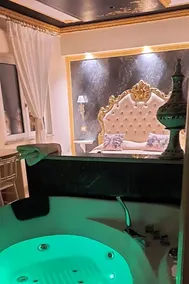 Mare Nostrum luxury suite - Image 4