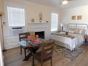 Lawrence Village Bed and Breakfast - Image 4
