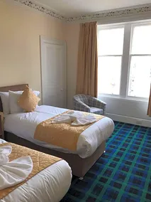 Royal Guest House Nairn - Image 3