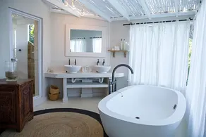 Umngazi Hotel & Spa - Image 4