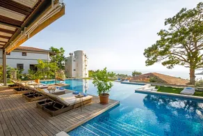 Melanippe Relaxing Hotel - Image 3