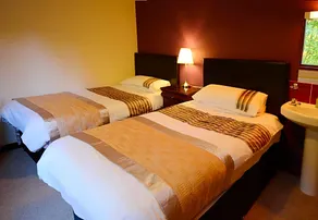 Woodland House Bed & Breakfast - Image 5