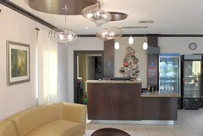 Horizon Inn & Suites - Image 3
