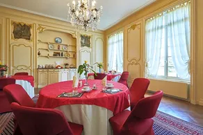 Le Chateau Des Monts - Image 4