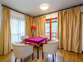 Fengxiangyuan Holiday Hotel - Image 5