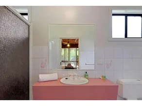 Molesworth Food and Wine Company - Image 3