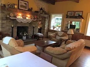 Station House Glenties - Image 5