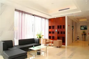 City Comfort Inn North Shenzhen Airport - Image 3