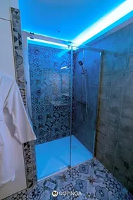 Inside Villars les Dombes - Image 5