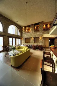 Boutique Chalet 1450 - Image 4