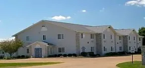 Cobblestone Inn & Suites Platteville - Image 1