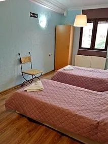 GR - Image 2