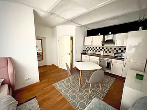 Stay In Hostel - Image 3