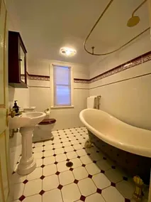 Te Rata House - Master Suite - Image 5