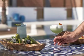 Minois Suites - A Sugar Cube Experience - Image 5