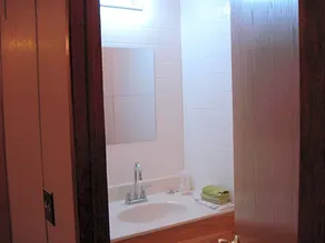 Comfort Green Motel - Image 2