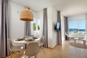 Apartamentos Baulomar - Image 4