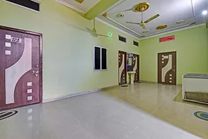 Oyo Hotel Gangaur Midway - Image 2