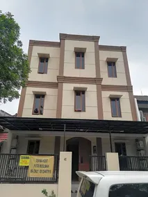 OYO Life 2594 Kost Azarina Syariah - Image 2