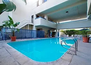 Comfort Inn & Suites Lax Airpo - Image 3