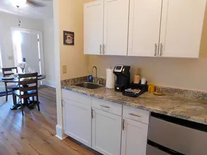 Lawrence Village Bed and Breakfast - Image 2