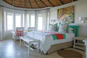 Umngazi Hotel & Spa - Image 2