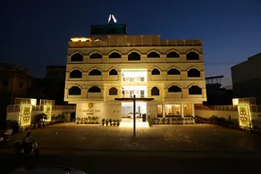 Vesta Sapphire Jaipur - A City Center Hotel - Image 4