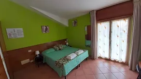 Hotel Orso Momo - Image 2