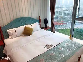 Yimi Shangpin Apartment - Image 4