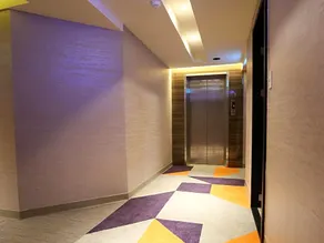 Central Hotel - Image 3