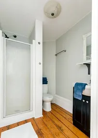 Heritage Quay Bed & Breakfast - Image 4