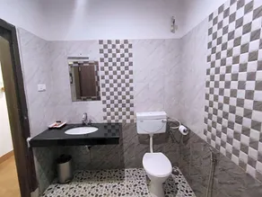 HOTEL HILLTON BLUE - Image 5