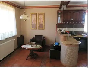 Apartament w domu z kominkiem i ogrodem - Image 3