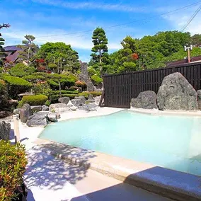 Nakanosawa Onsen Hanamiya Ryokan - Image 4