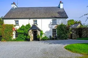 Brooklawn House Bed and Breakfast - Image 3