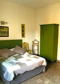 Chez Rosette De Lussan - Image 5