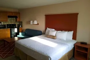 Travelodge by Wyndham Moses Lake - Image 3