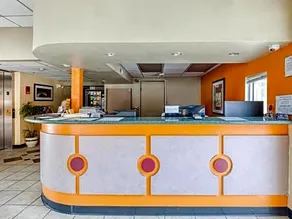 Budgetel Inn & Suites - Image 2