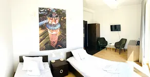 Wojtas Entree Apartments - Image 2