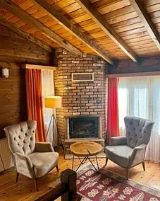 Authentic Villa Surrounded by Nature in Karamursel, Kocaeli - Image 2