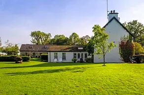 Brooklawn House Bed and Breakfast - Image 5