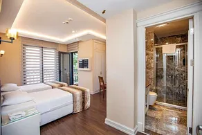 Opatija Hotel - Image 4