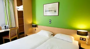 Hotel Vert - Image 2