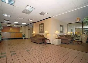 Comfort Inn & Suites Lax Airpo - Image 2