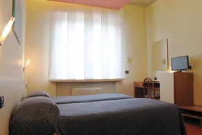 Hotel Oasi - Image 3