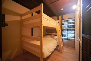 "Sasayama Jyokamachi Guest House KURIYA Semi Double Bunk Bed Cabin for 2-4 Pax - Vacation STAY 91845 " - Image 3